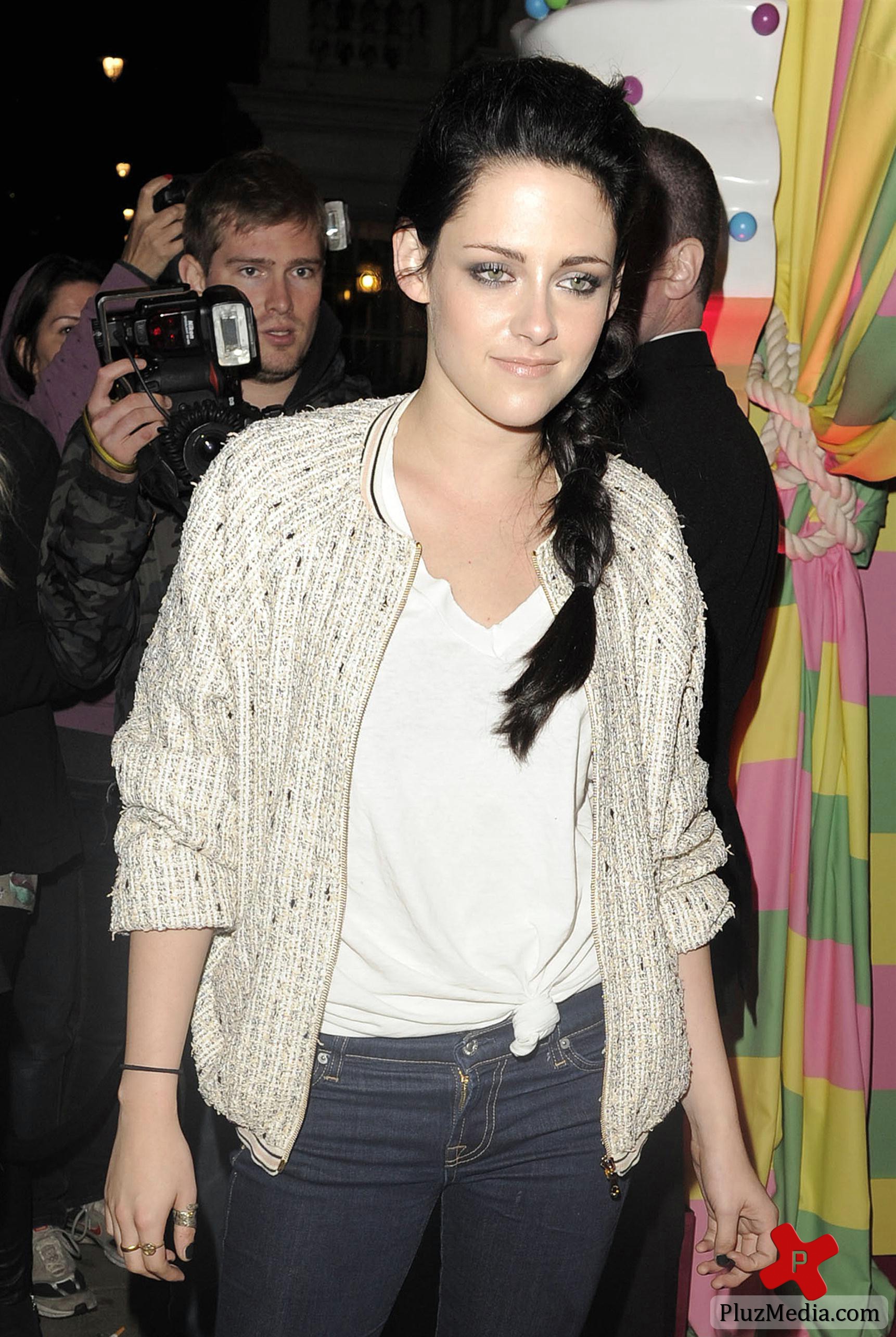 Kristen Stewart - London Fashion Week Spring Summer 2012 - Mulberry - Afterparty | Picture 81475